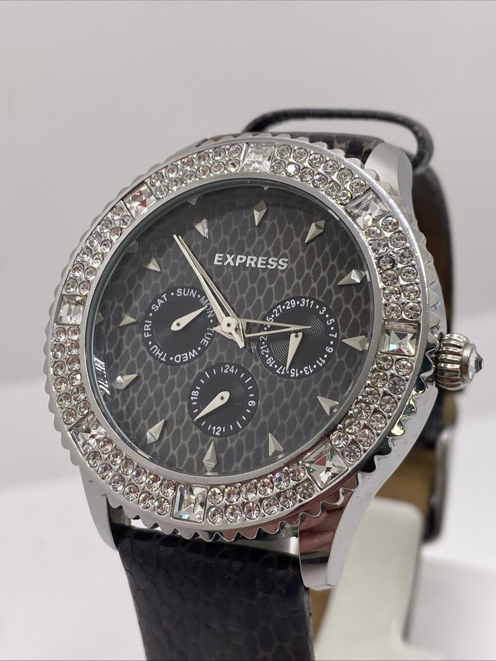 Express Womens Silver Rhinestone Watch New Battery Works